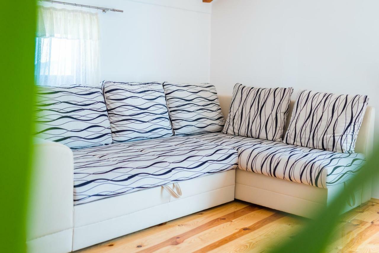 Apartment Bogdanovic Tisno Luaran gambar